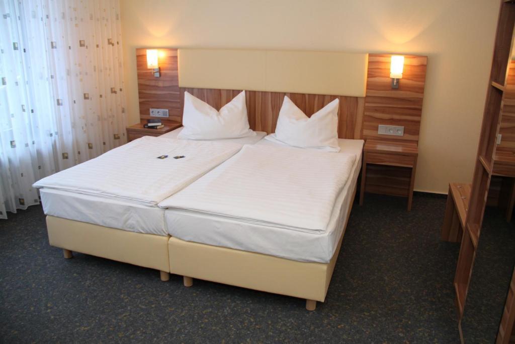 Landhotel Karrenberg Kirchberg  Phòng bức ảnh